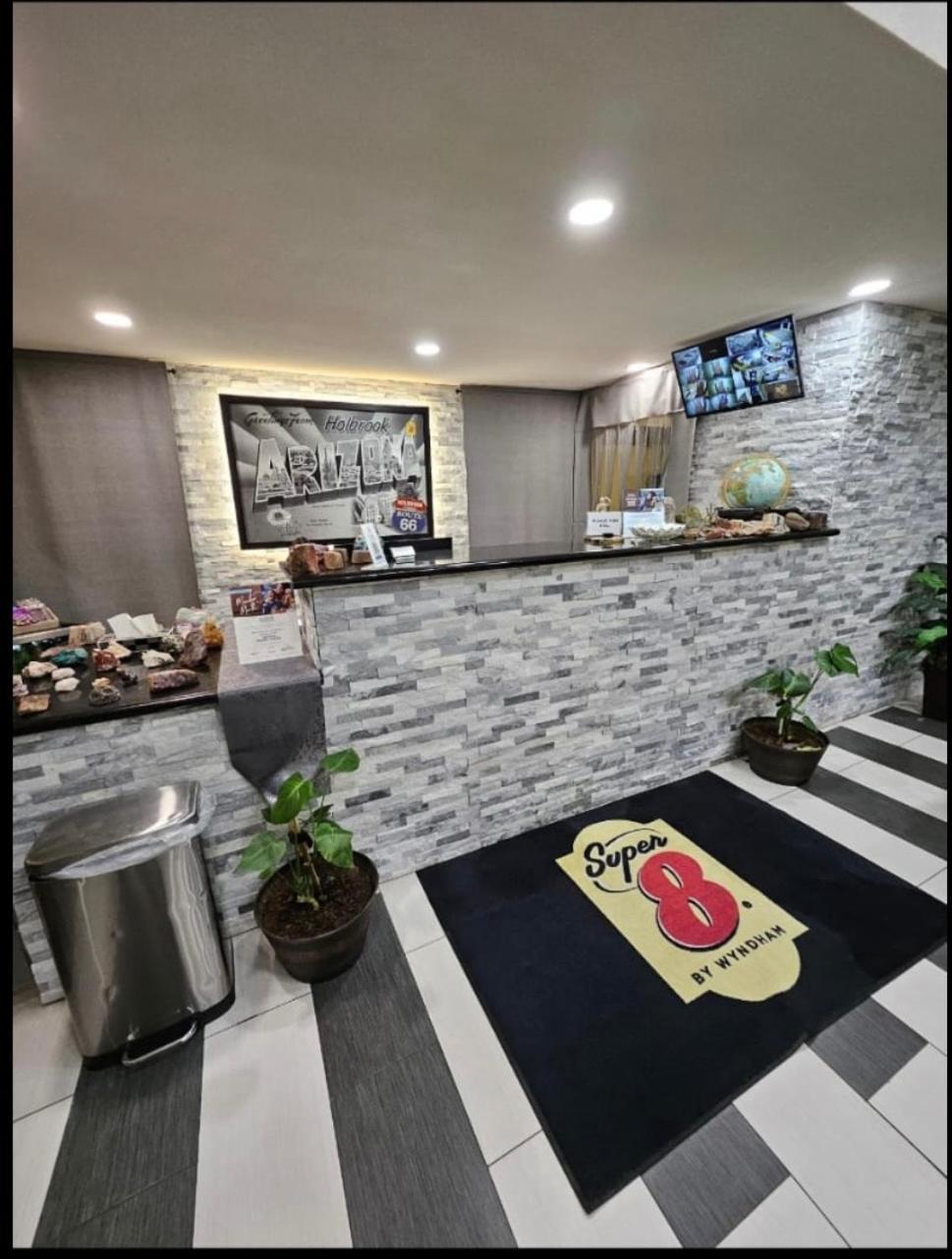 מלון Super 8 By Wyndham הולברוק מראה חיצוני תמונה